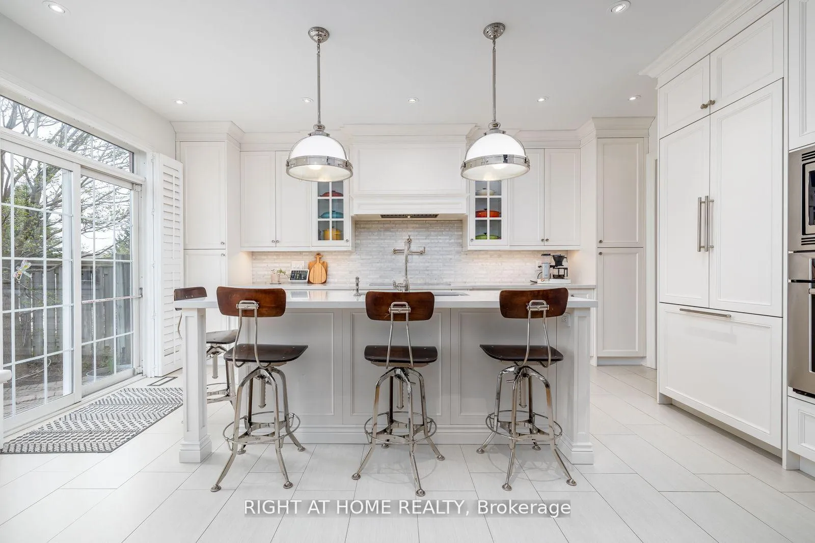Photo 10 of 2 Mackey Drive, Whitby, Lynde Creek — HOMEH