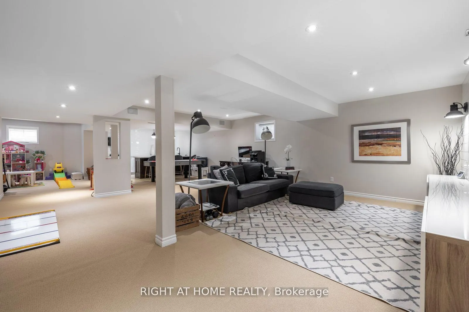 Photo 27 of 2 Mackey Drive, Whitby, Lynde Creek — HOMEH