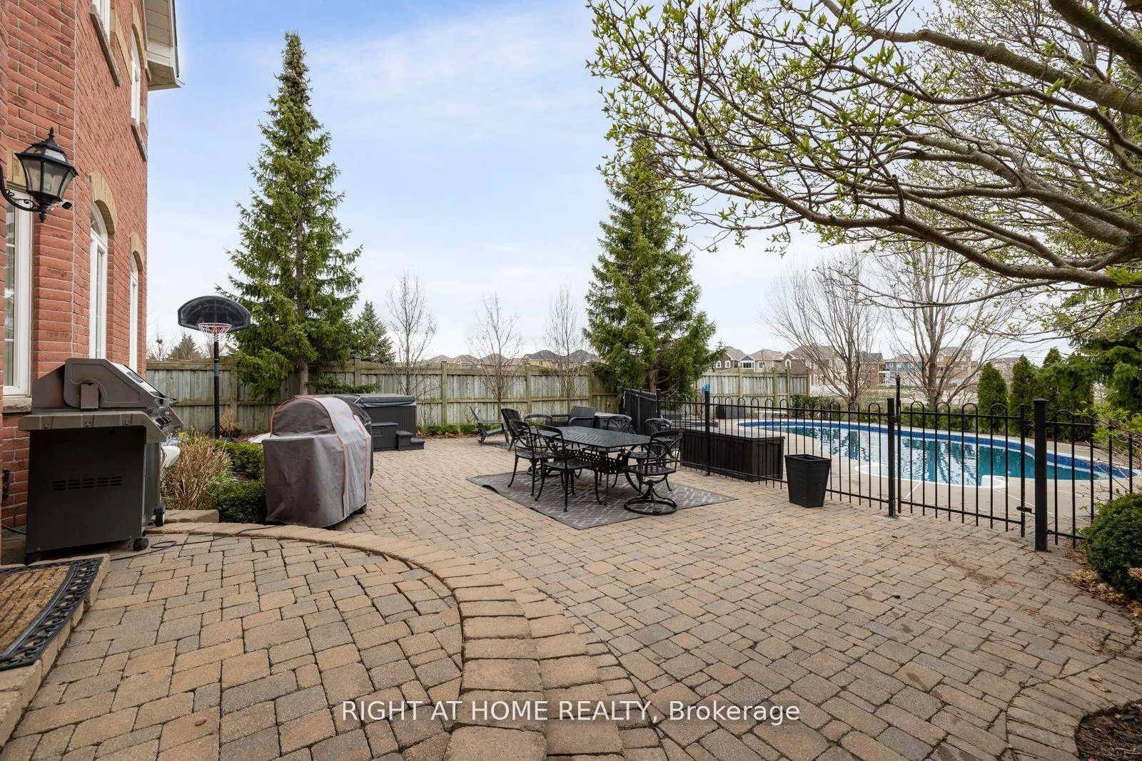 Photo 30 of 2 Mackey Drive, Whitby, Lynde Creek — HOMEH