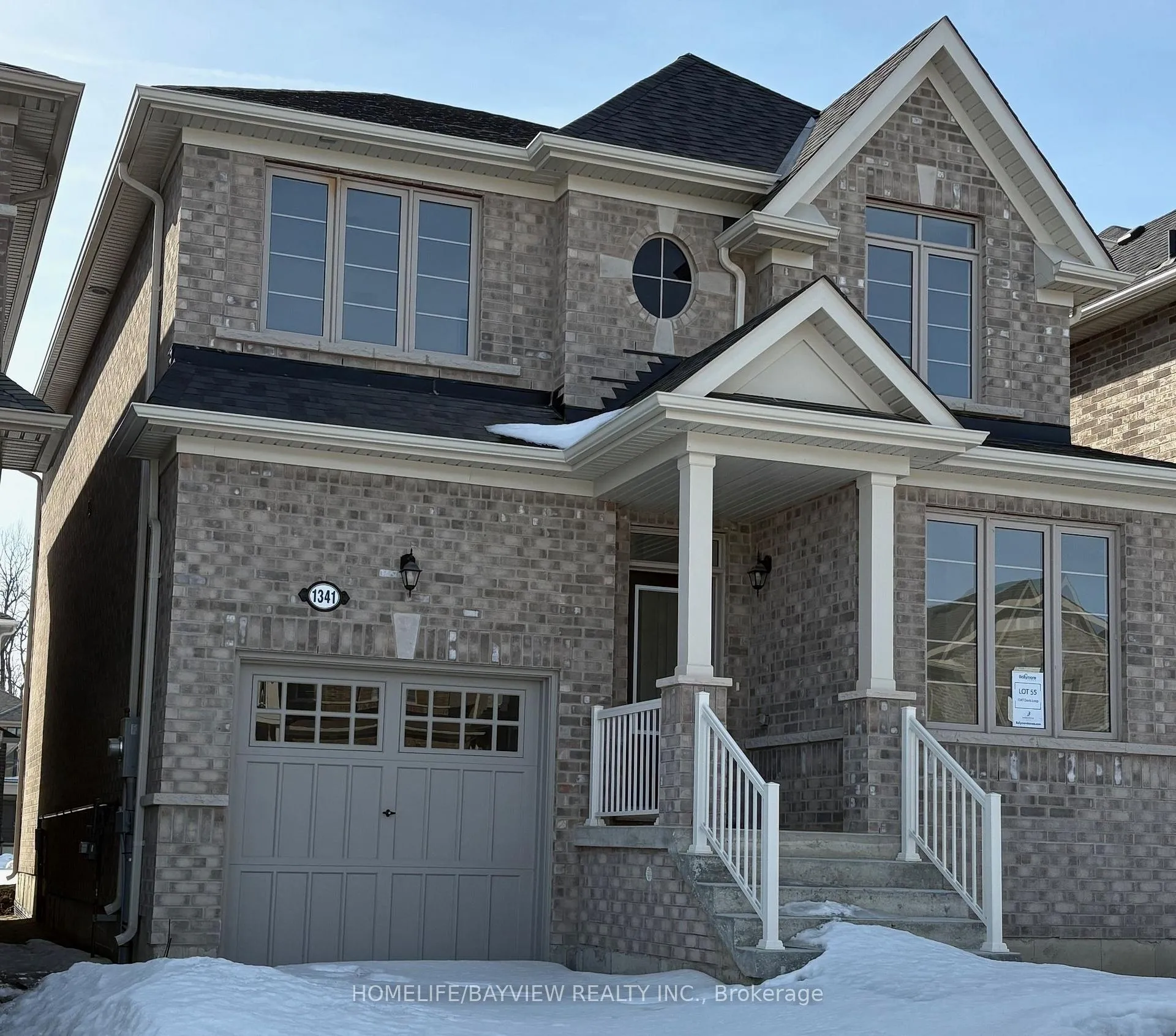 Photo 2 of 1341 Davis Loop, Innisfil, Lefroy — HOMEH