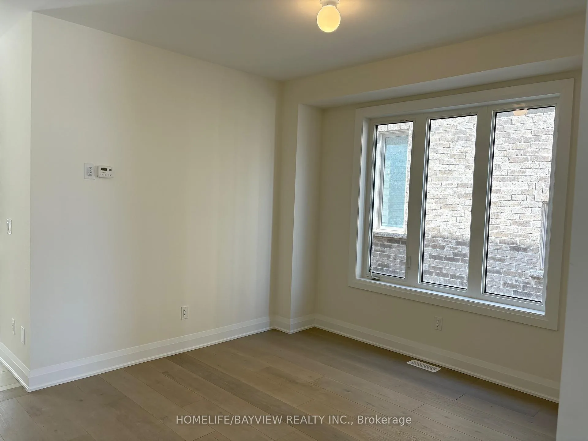 Photo 12 of 1341 Davis Loop, Innisfil, Lefroy — HOMEH