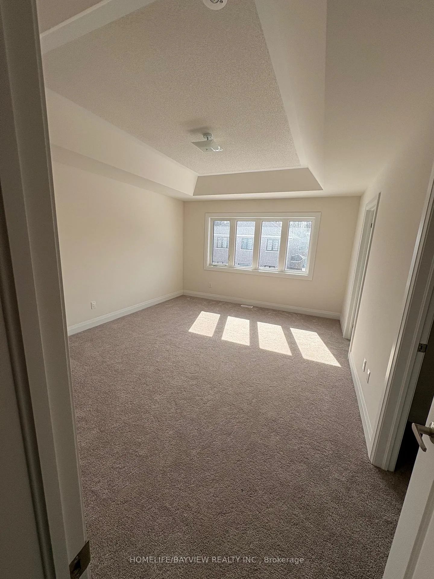 Photo 23 of 1341 Davis Loop, Innisfil, Lefroy — HOMEH