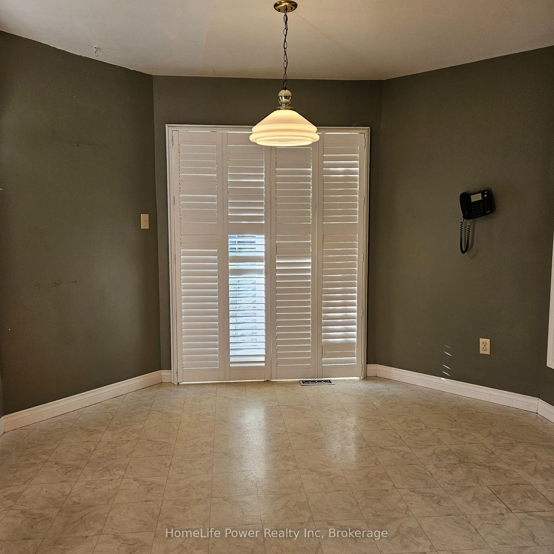 Photo 10 of 115 Cranston Avenue, Cambridge — HOMEH