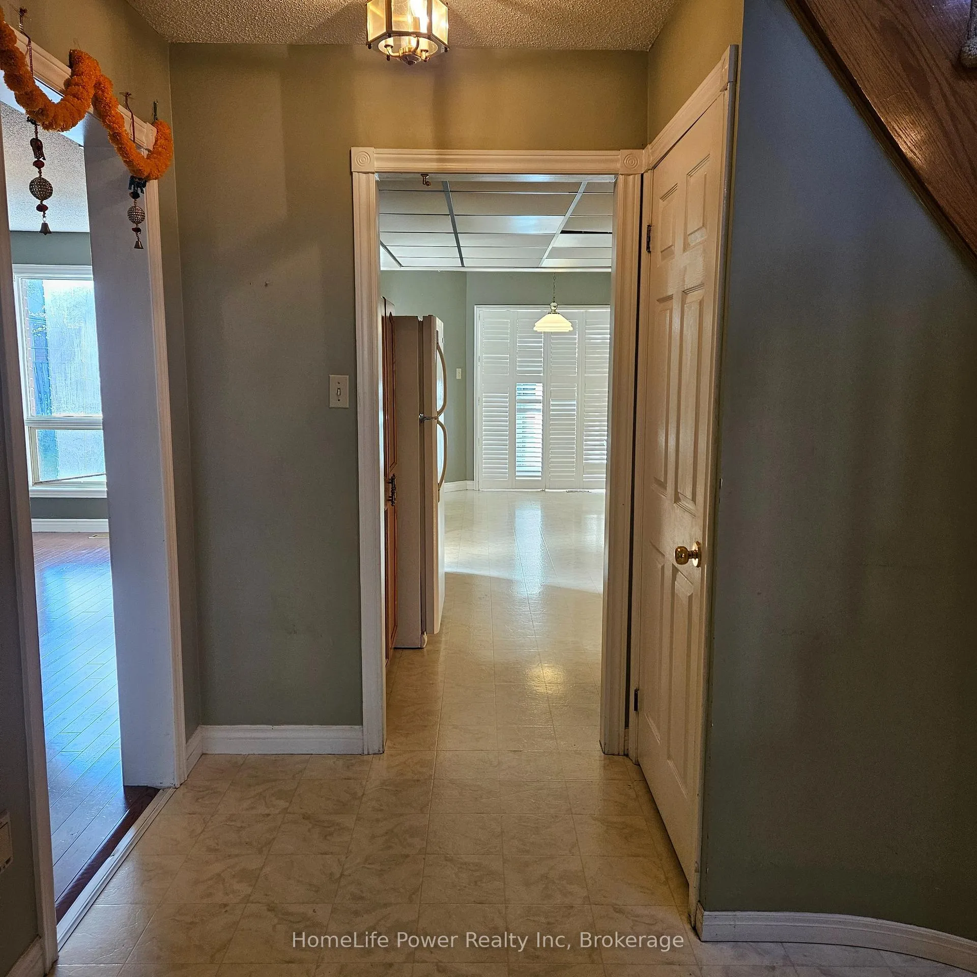 Photo 11 of 115 Cranston Avenue, Cambridge — HOMEH