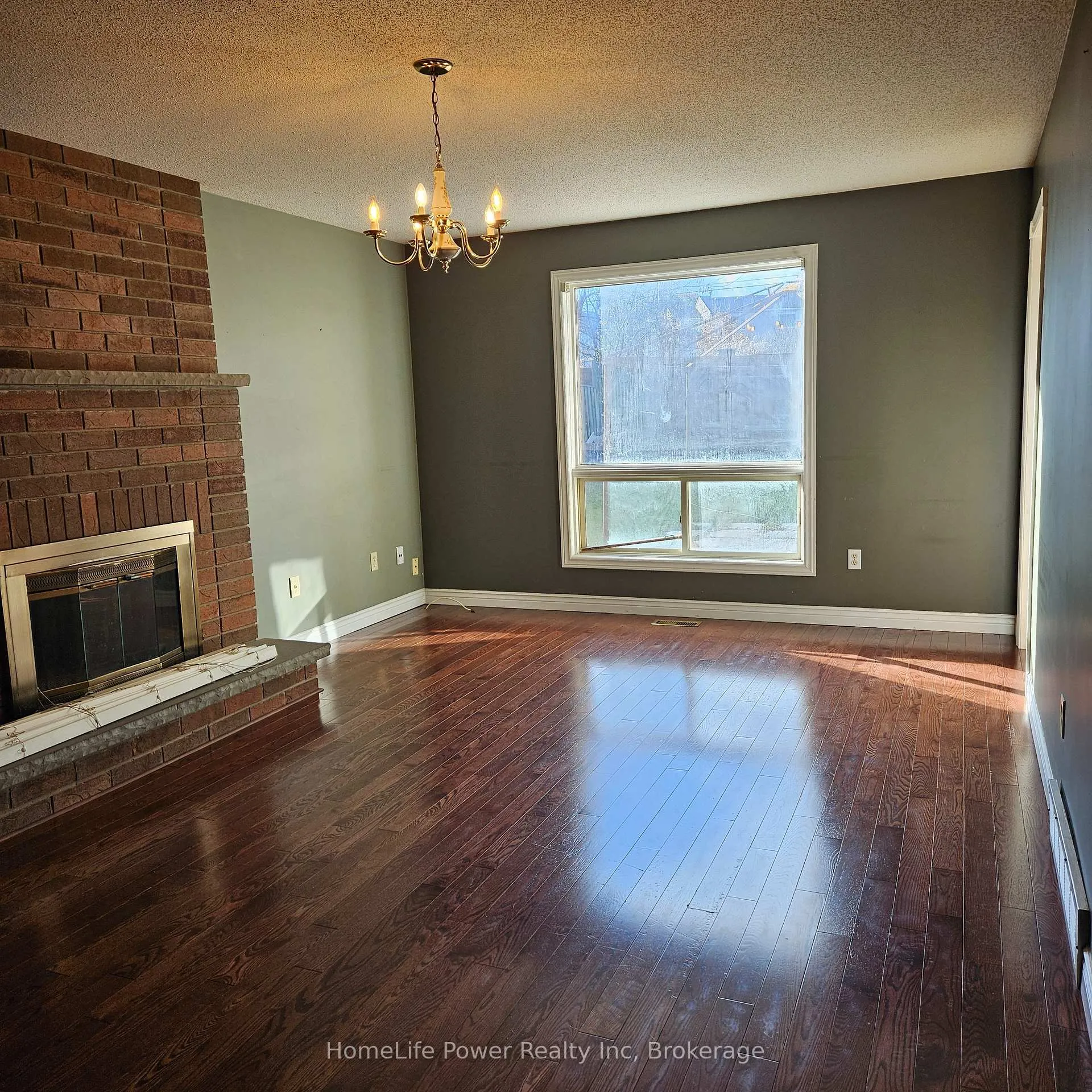 Photo 12 of 115 Cranston Avenue, Cambridge — HOMEH