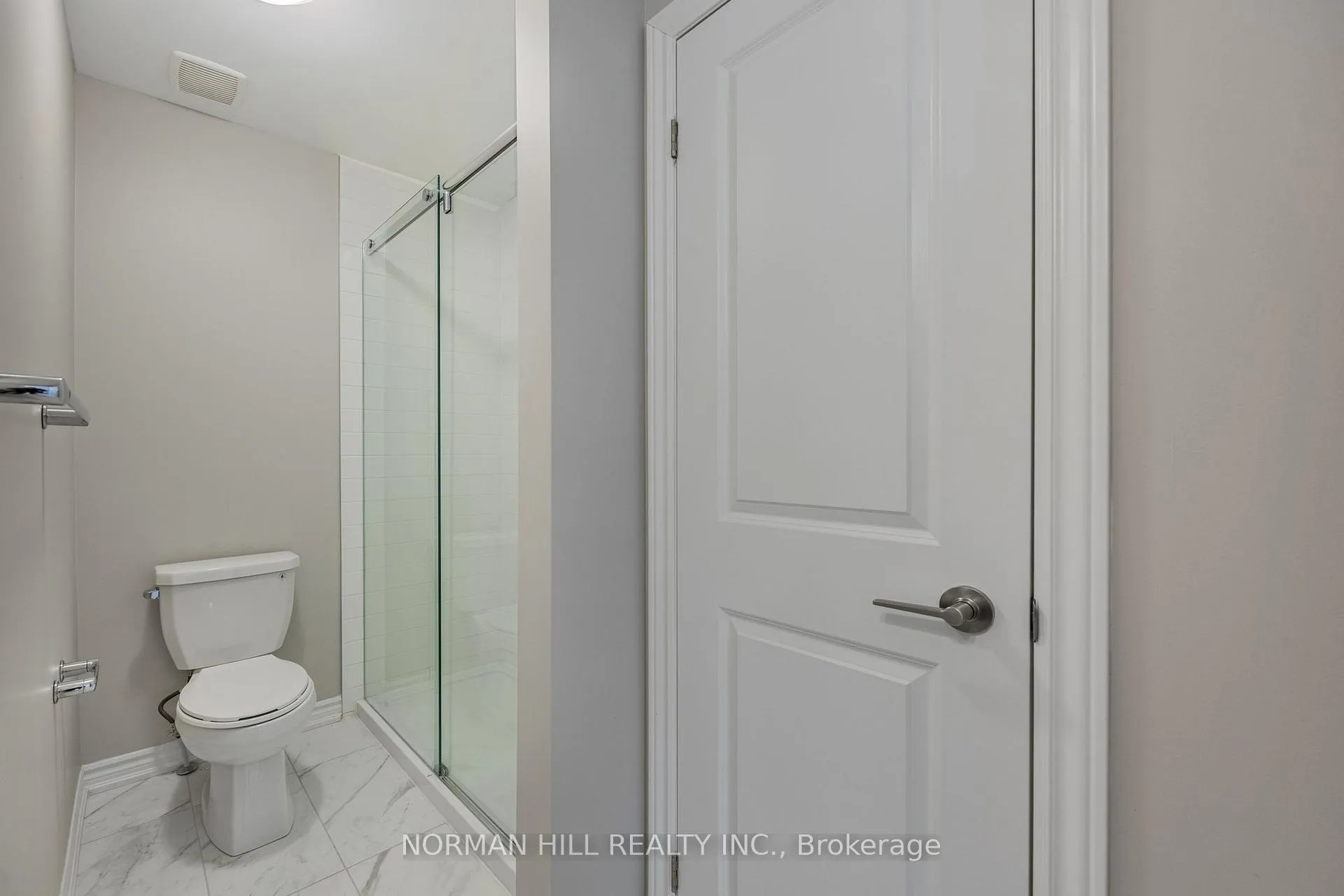 Photo 41 of 102 Shepherd Drive, Barrie, Painswick South — HOMEH