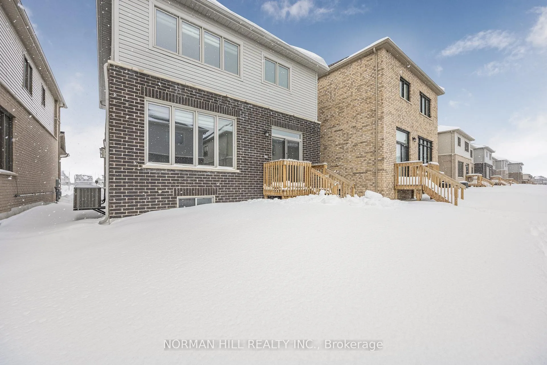 Photo 45 of 102 Shepherd Drive, Barrie, Painswick South — HOMEH