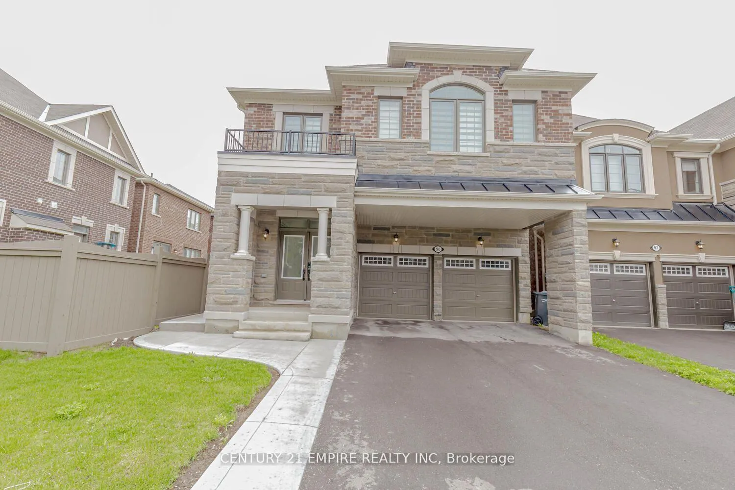Photo 1 of Unit Main, 90 Eberly Woods Drive, Caledon, Rural Caledon — HOMEH