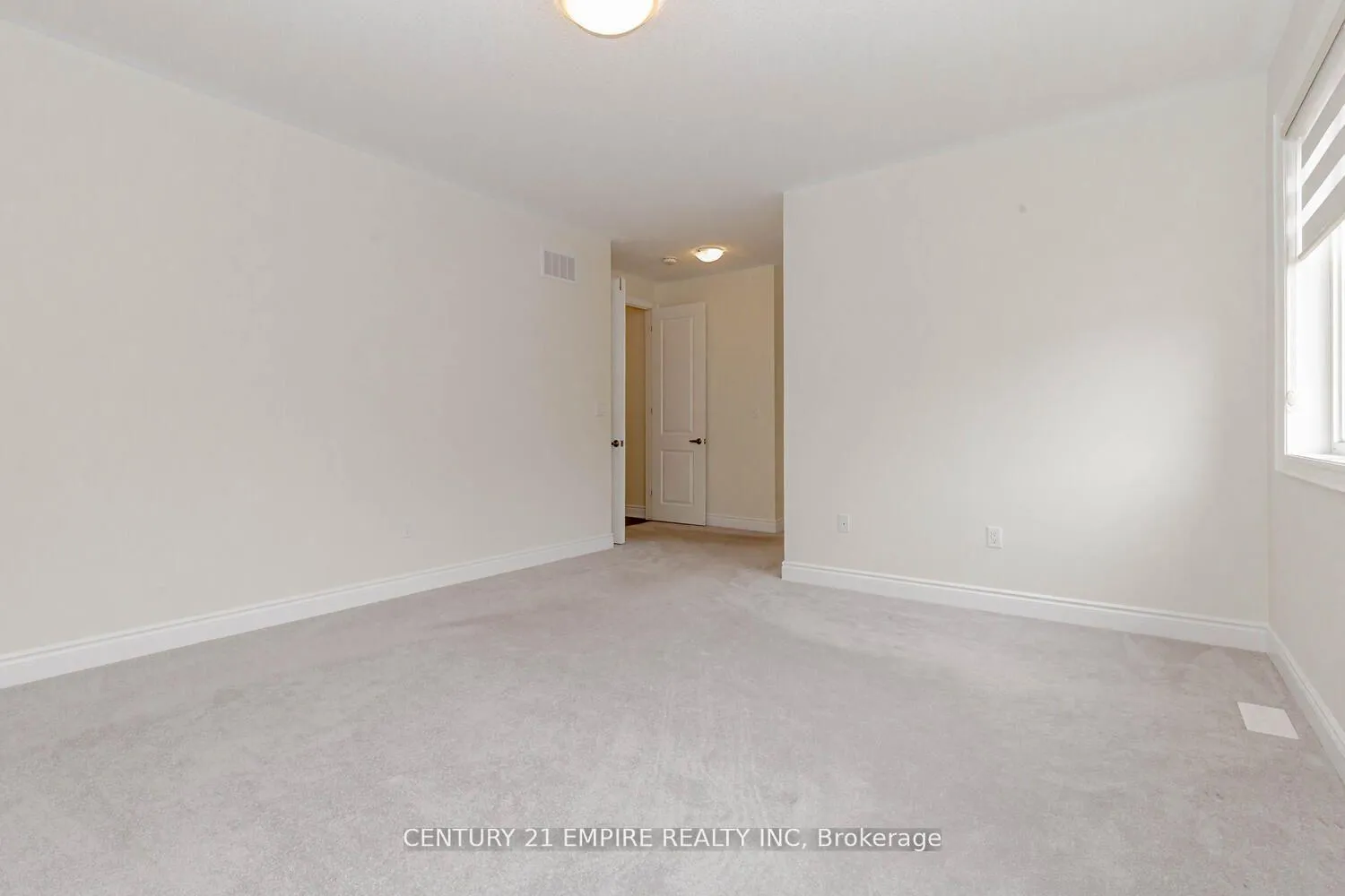 Photo 18 of Unit Main, 90 Eberly Woods Drive, Caledon, Rural Caledon — HOMEH