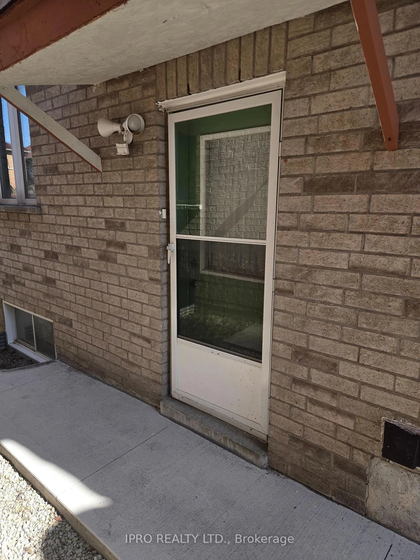 Photo 1 of 24 Wikander Way, Brampton, Madoc — HOMEH