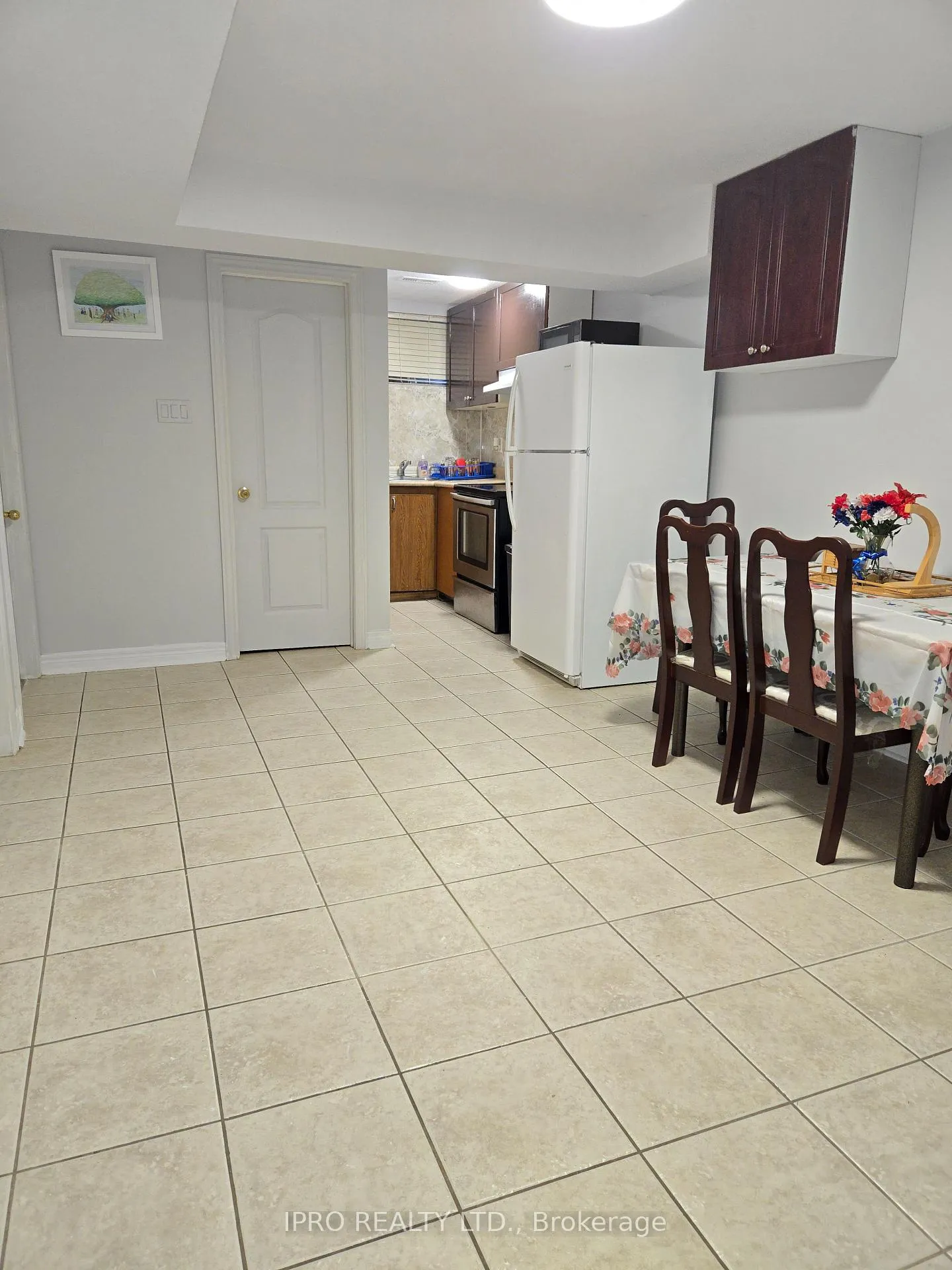 Photo 2 of 24 Wikander Way, Brampton, Madoc — HOMEH