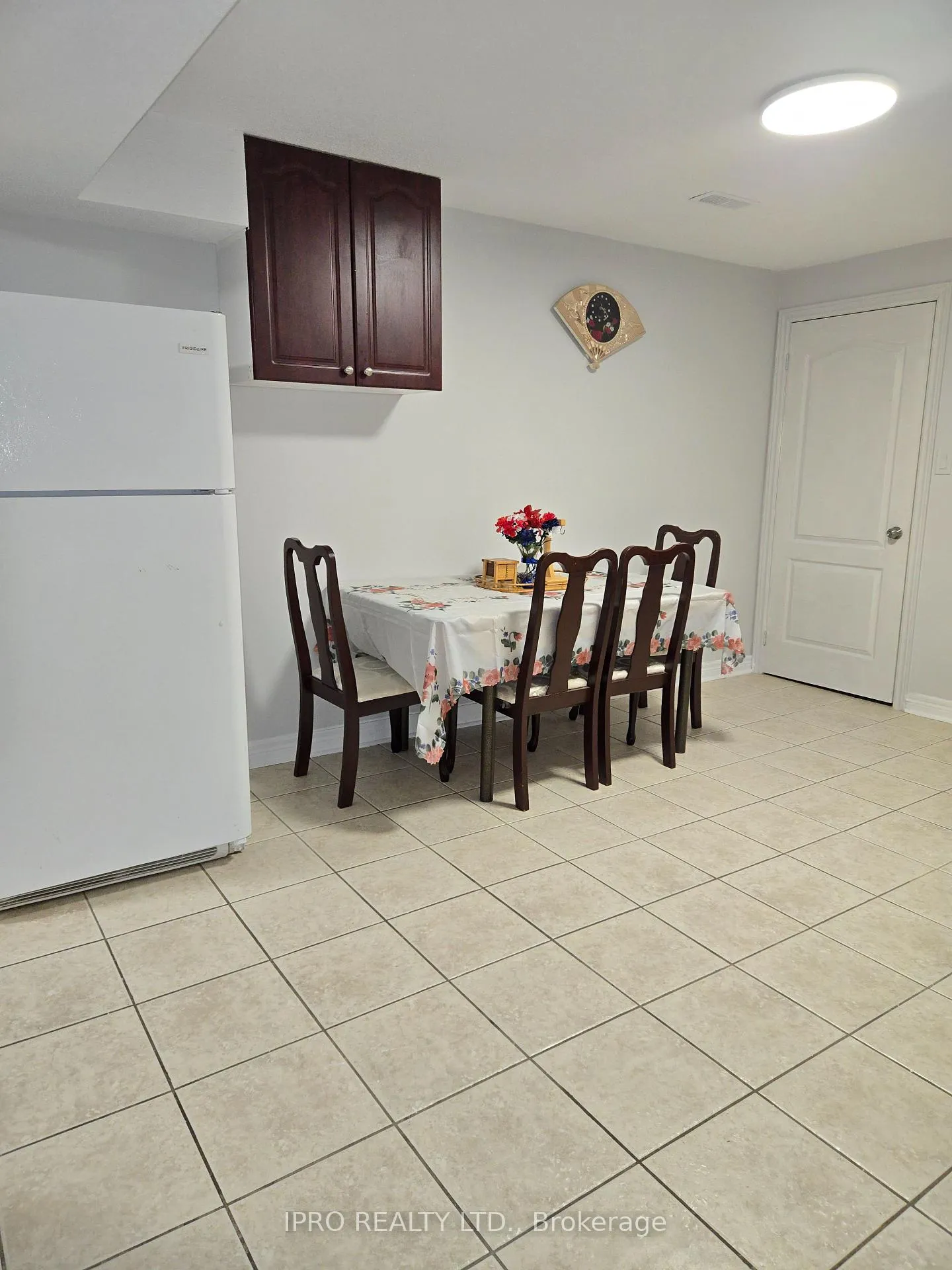 Photo 4 of 24 Wikander Way, Brampton, Madoc — HOMEH