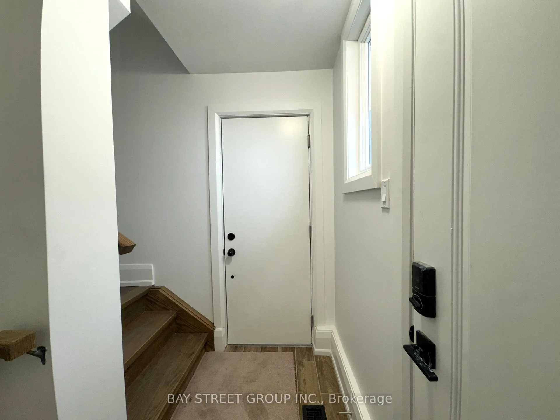 Photo 3 of 86 Tipton Crescent, Ajax, Central West — HOMEH