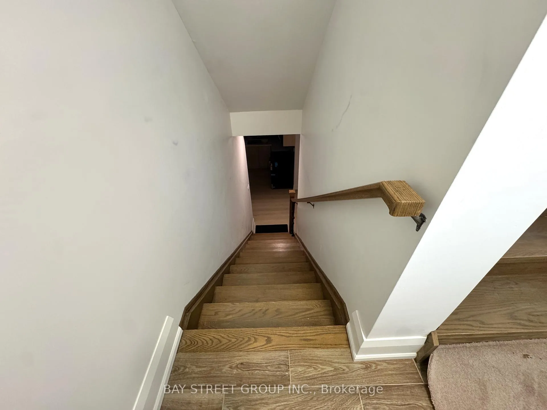 Photo 4 of 86 Tipton Crescent, Ajax, Central West — HOMEH
