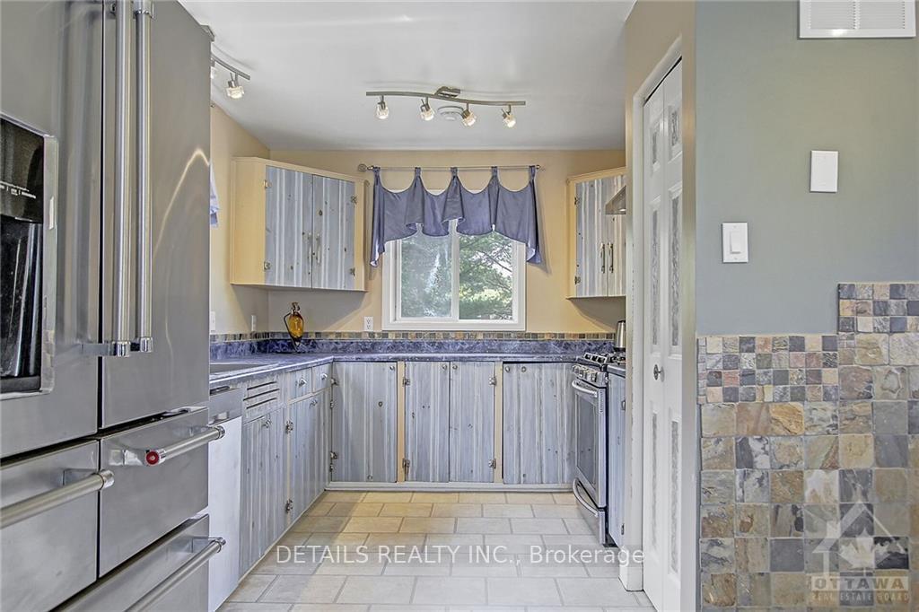 Photo 7 of 476 Bayview Drive, Ottawa, Constance Bay — HOMEH