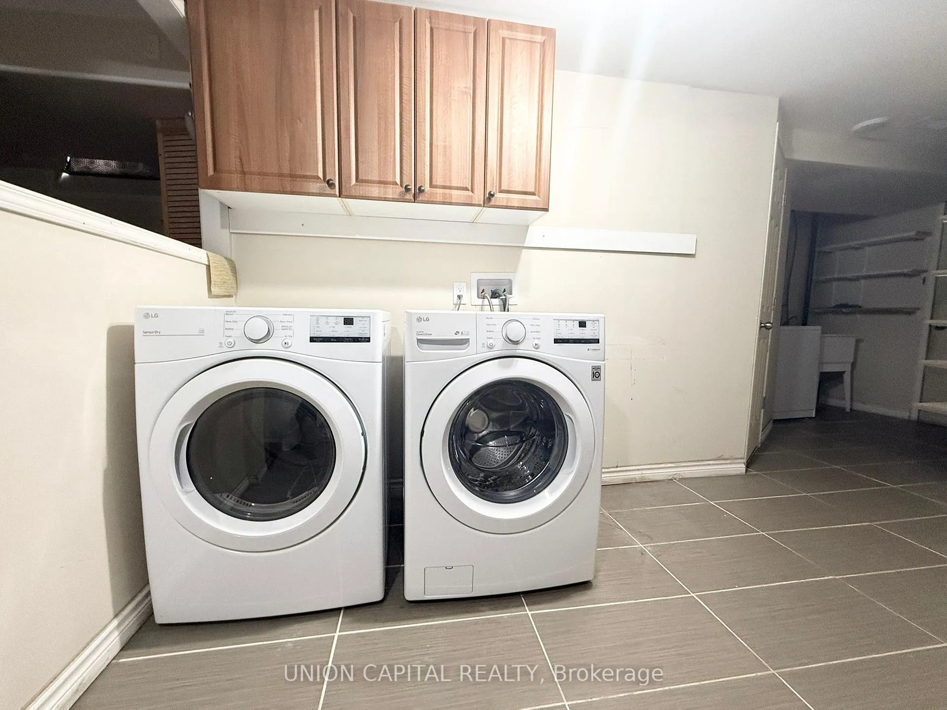 Photo 28 of 93 Ferncliffe Crescent, Markham, Cedarwood — HOMEH