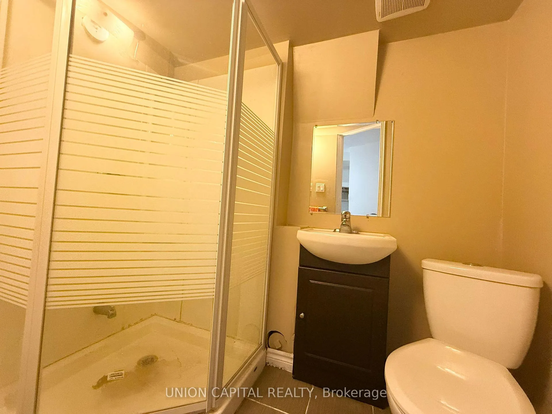 Photo 29 of 93 Ferncliffe Crescent, Markham, Cedarwood — HOMEH