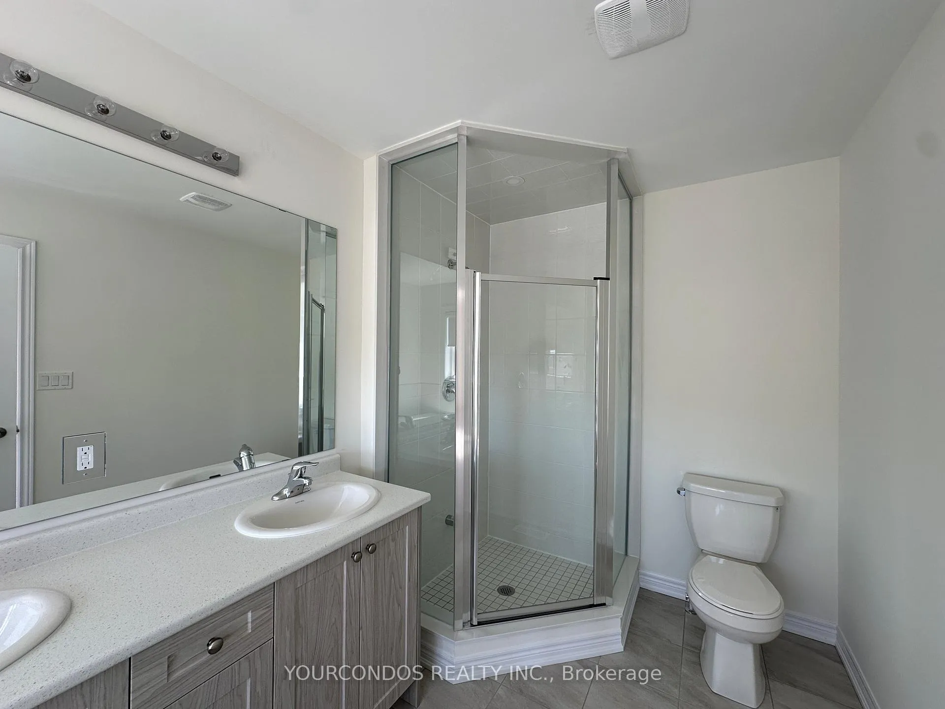 Photo 12 of 933 Elizabeth Mackenzie Drive, Pickering, Rural Pickering — HOMEH