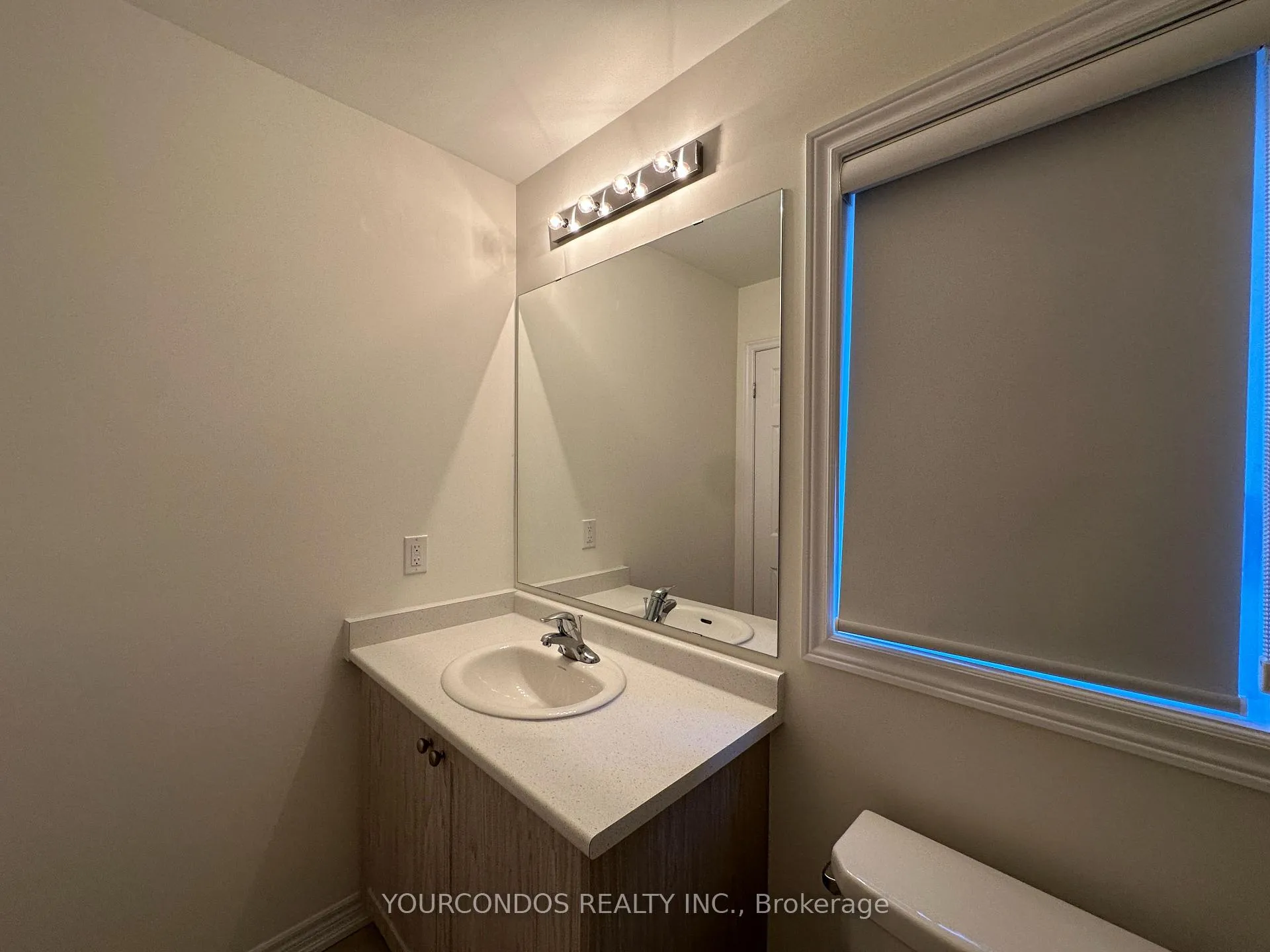 Photo 15 of 933 Elizabeth Mackenzie Drive, Pickering, Rural Pickering — HOMEH