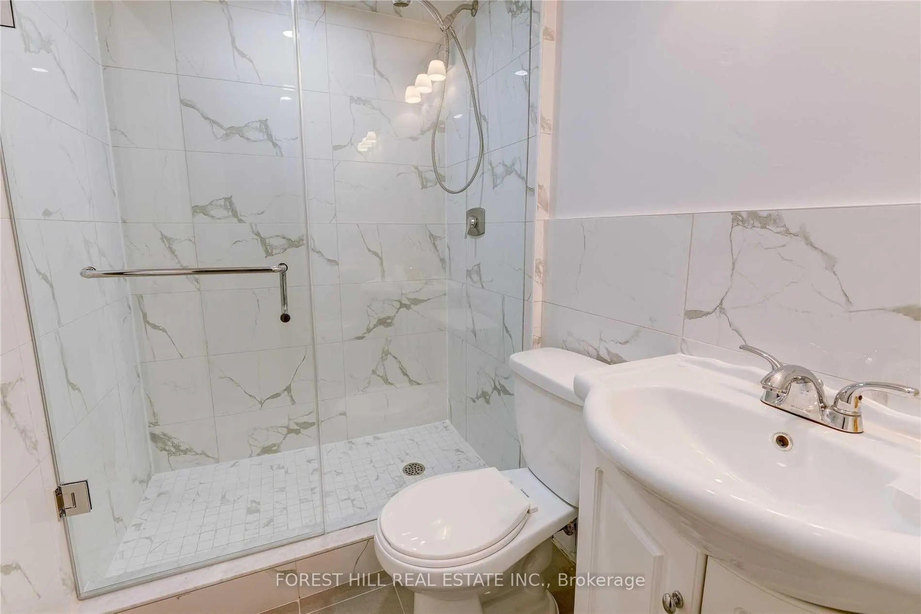 Photo 8 of 63 Cardinal Drive, Hamilton, Bruleville — HOMEH