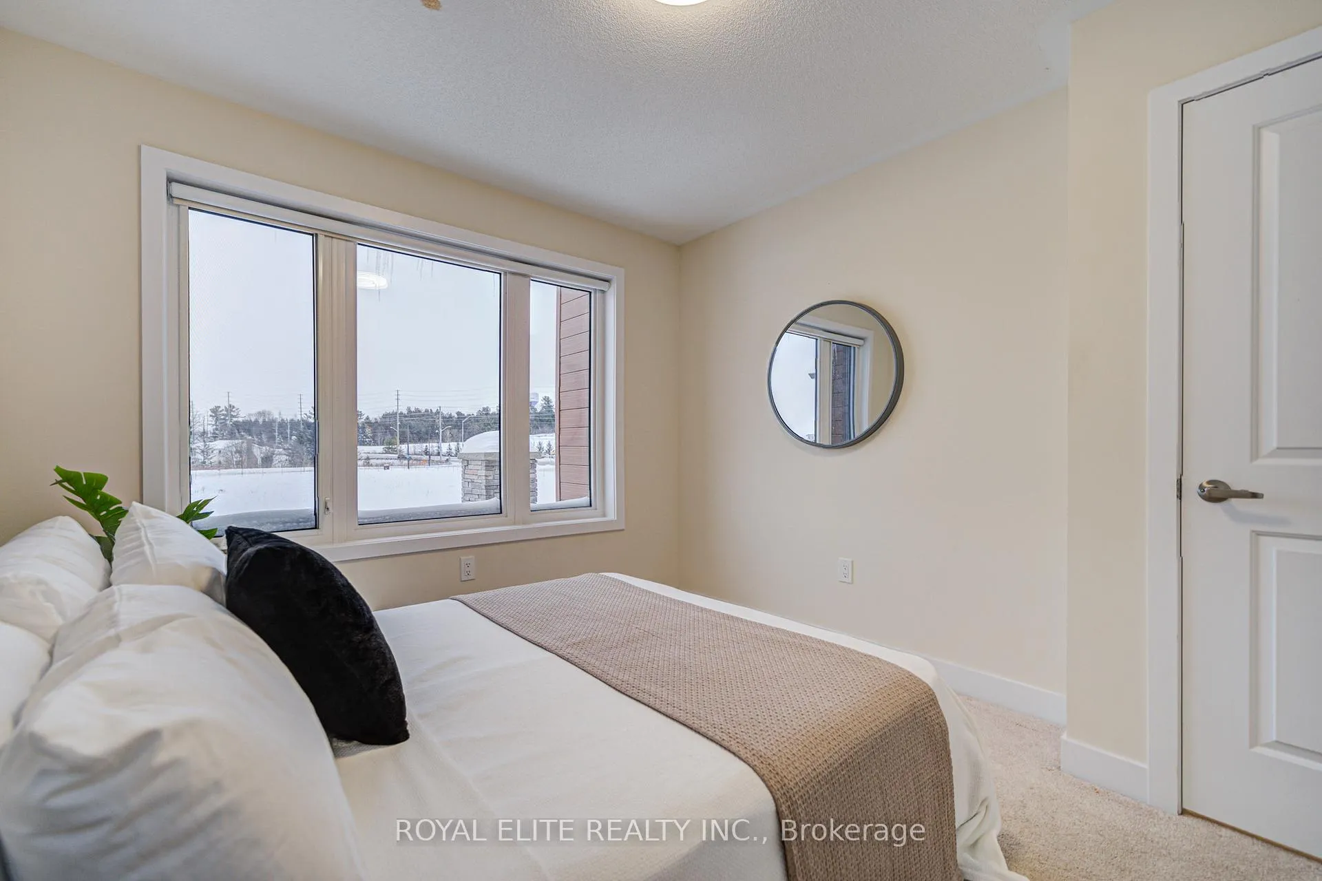 Photo 40 of 161 Badgerow Way, Aurora, Rural Aurora — HOMEH