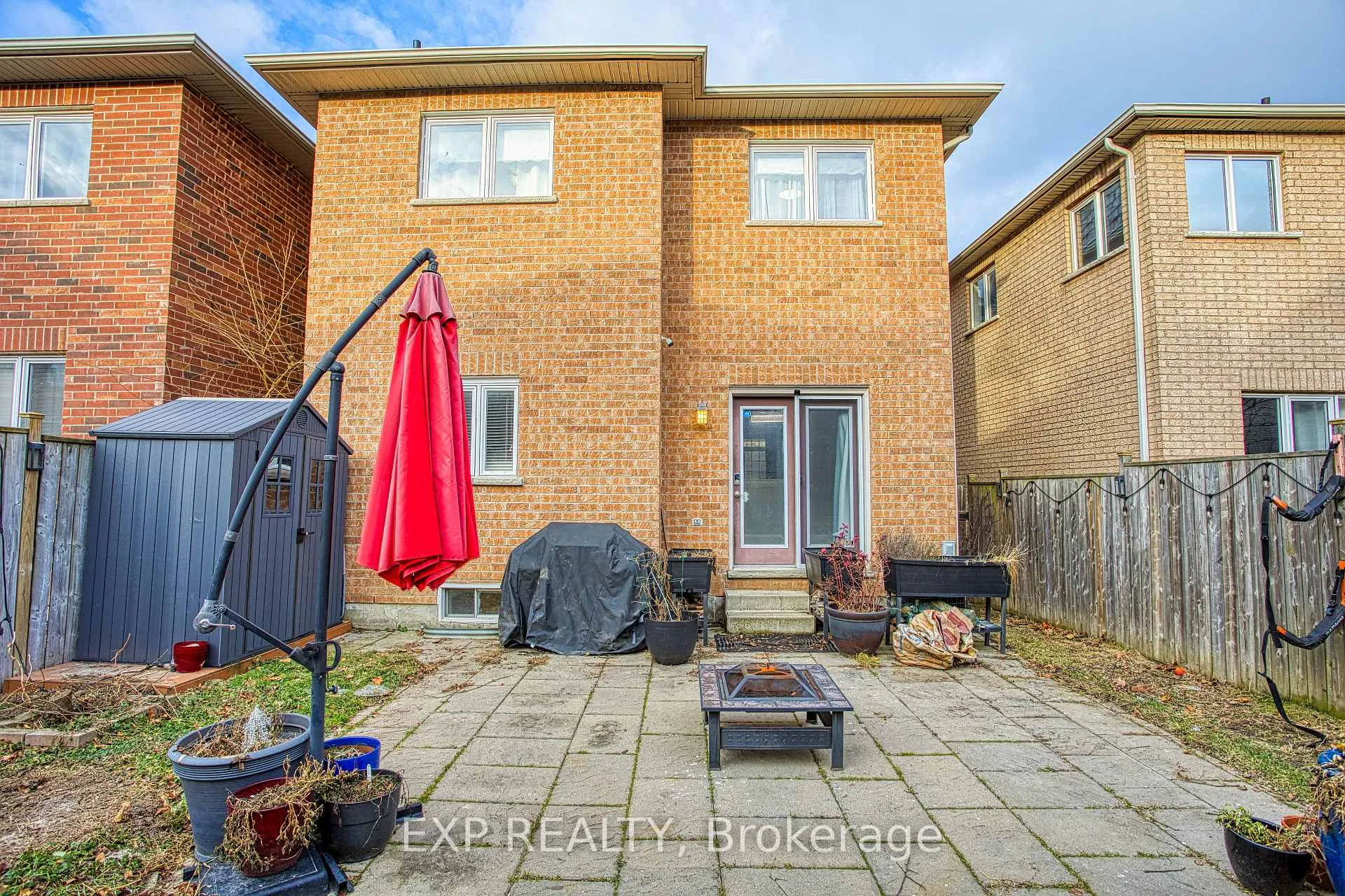 Photo 33 of 20 Goldeye Drive, Hamilton, Winona Park — HOMEH