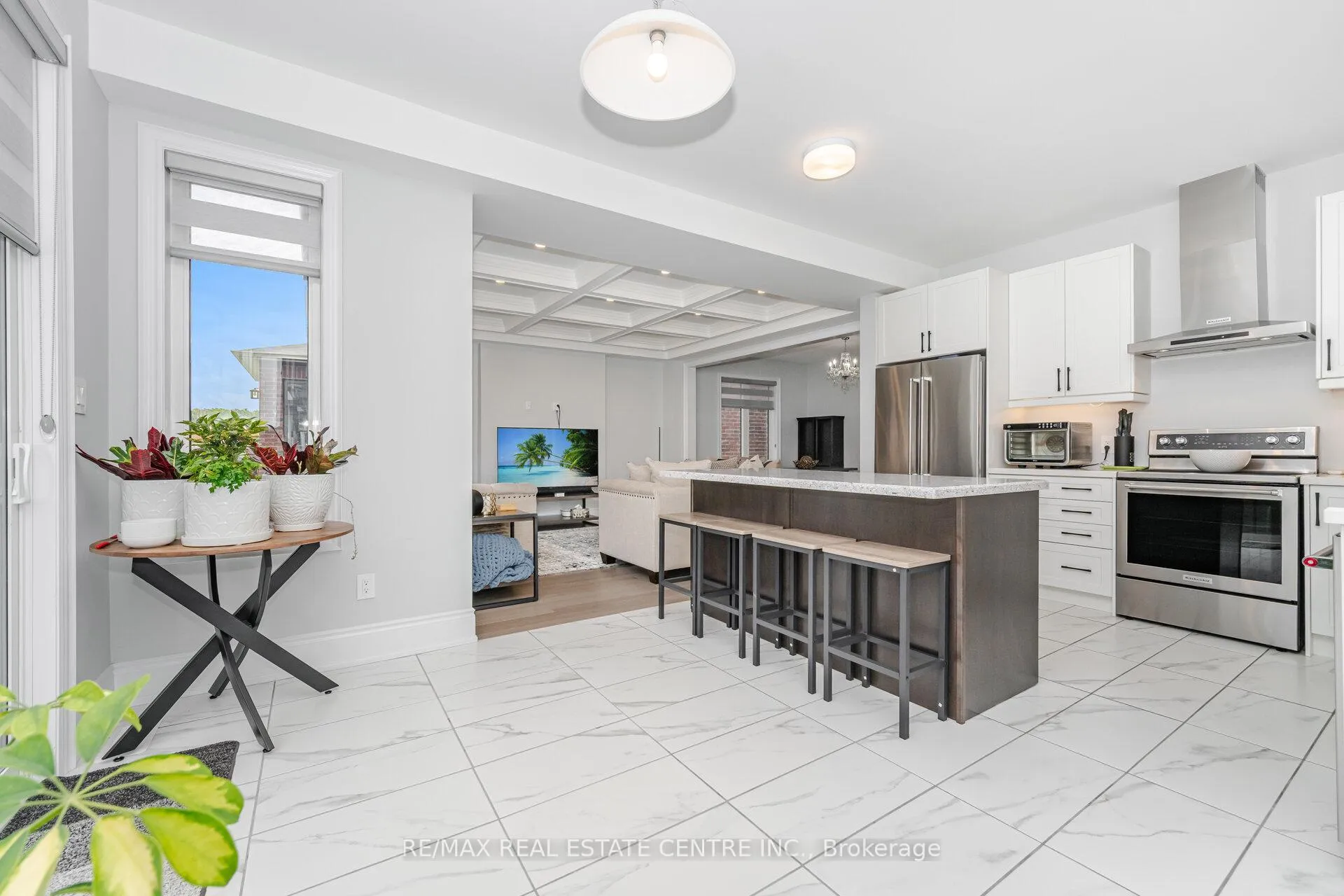 Photo 19 of 37 Periwinkle Road, Springwater, Midhurst — HOMEH