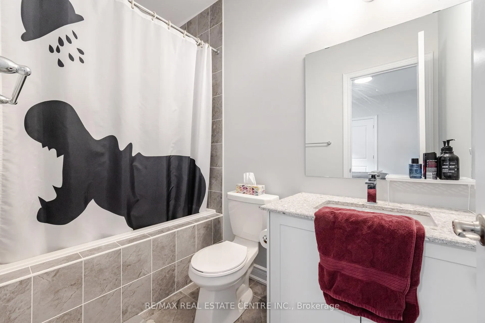 Photo 31 of 37 Periwinkle Road, Springwater, Midhurst — HOMEH