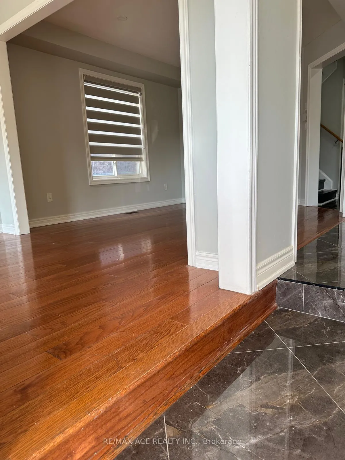Photo 4 of 252 Van Scott Drive, Brampton, Northwest Sandalwood Parkway — HOMEH