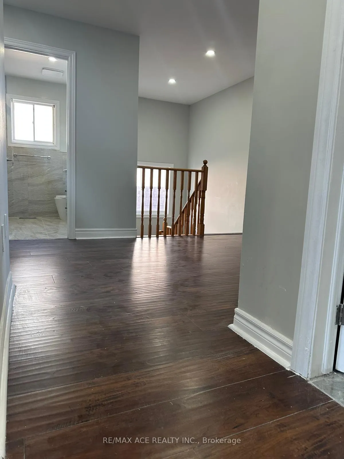 Photo 9 of 252 Van Scott Drive, Brampton, Northwest Sandalwood Parkway — HOMEH