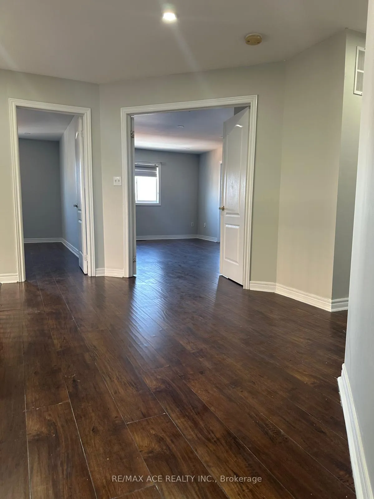 Photo 10 of 252 Van Scott Drive, Brampton, Northwest Sandalwood Parkway — HOMEH