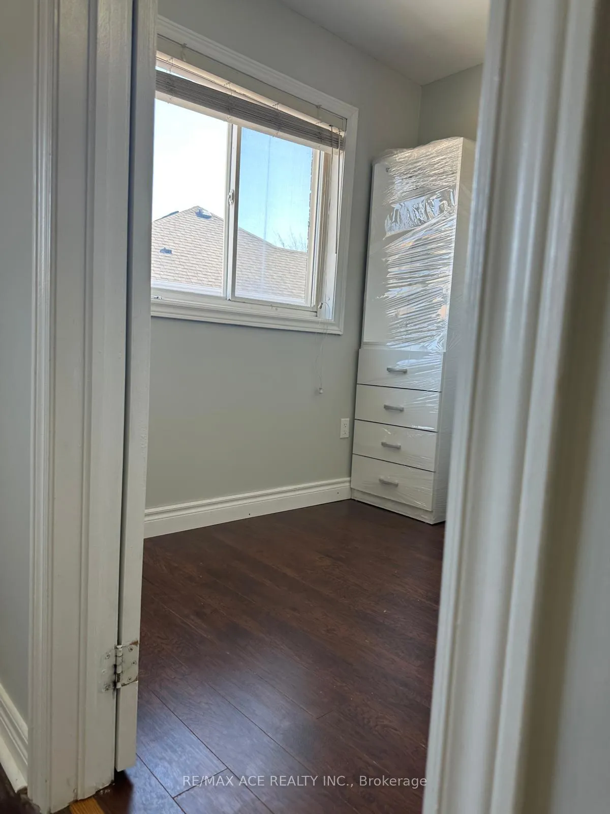 Photo 14 of 252 Van Scott Drive, Brampton, Northwest Sandalwood Parkway — HOMEH