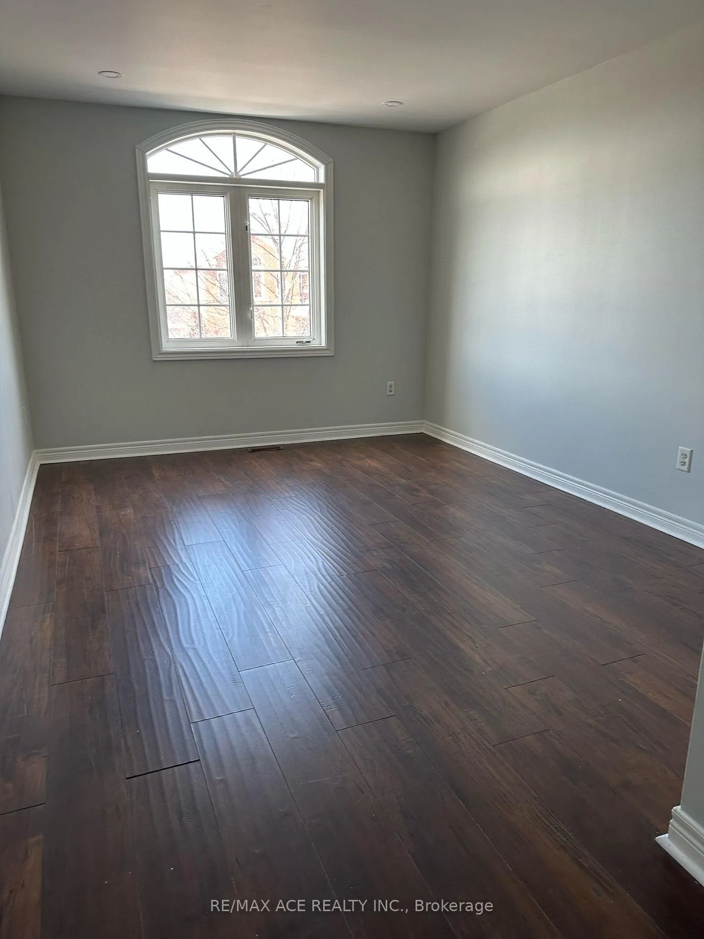 Photo 20 of 252 Van Scott Drive, Brampton, Northwest Sandalwood Parkway — HOMEH
