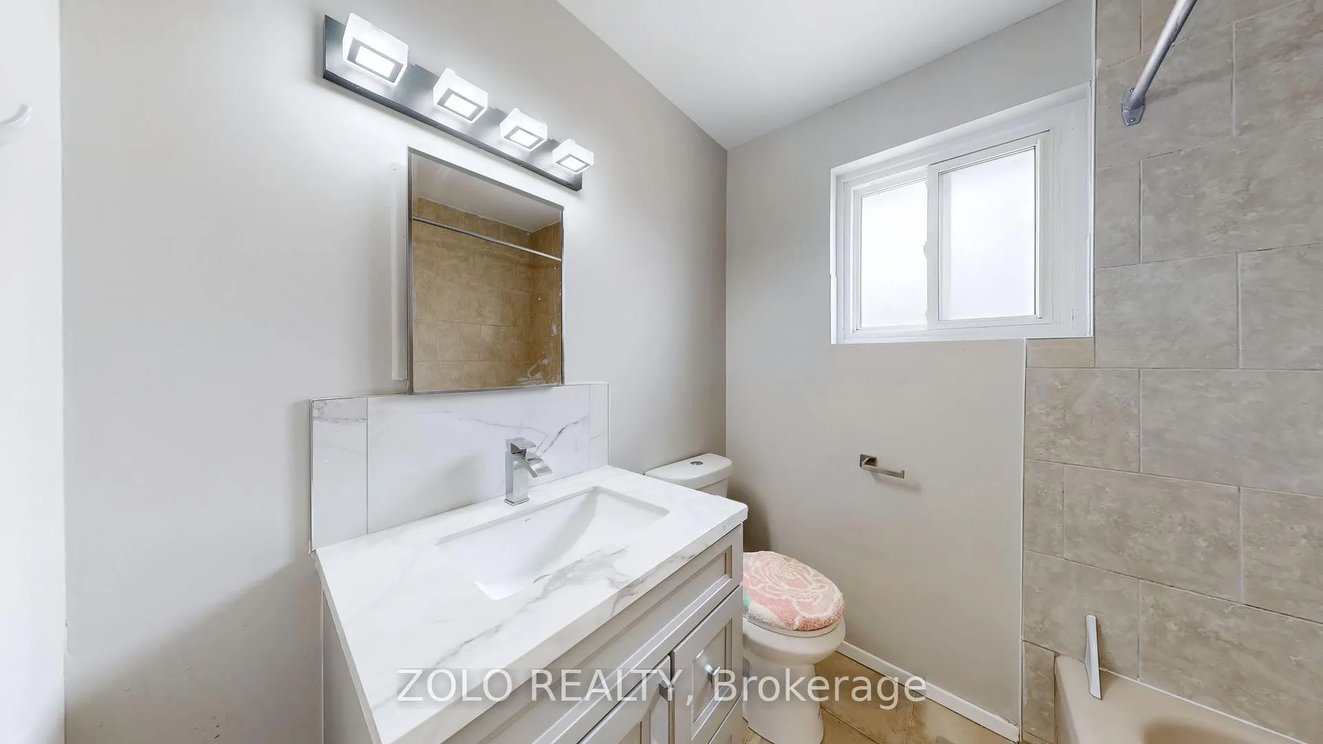 Photo 22 of 860 Sanok Drive, Pickering, West Shore — HOMEH
