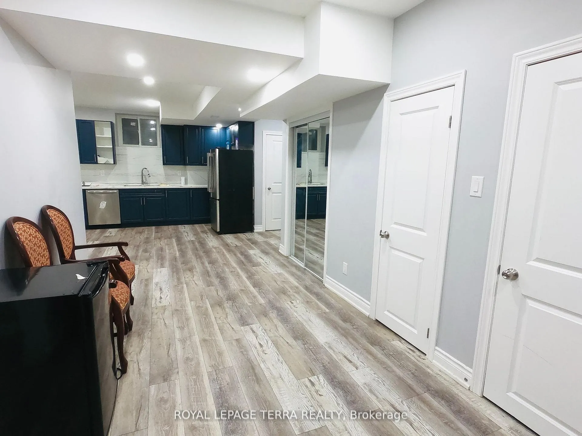 Photo 2 of 2593 Craftsman Drive, Oshawa, Windfields — HOMEH