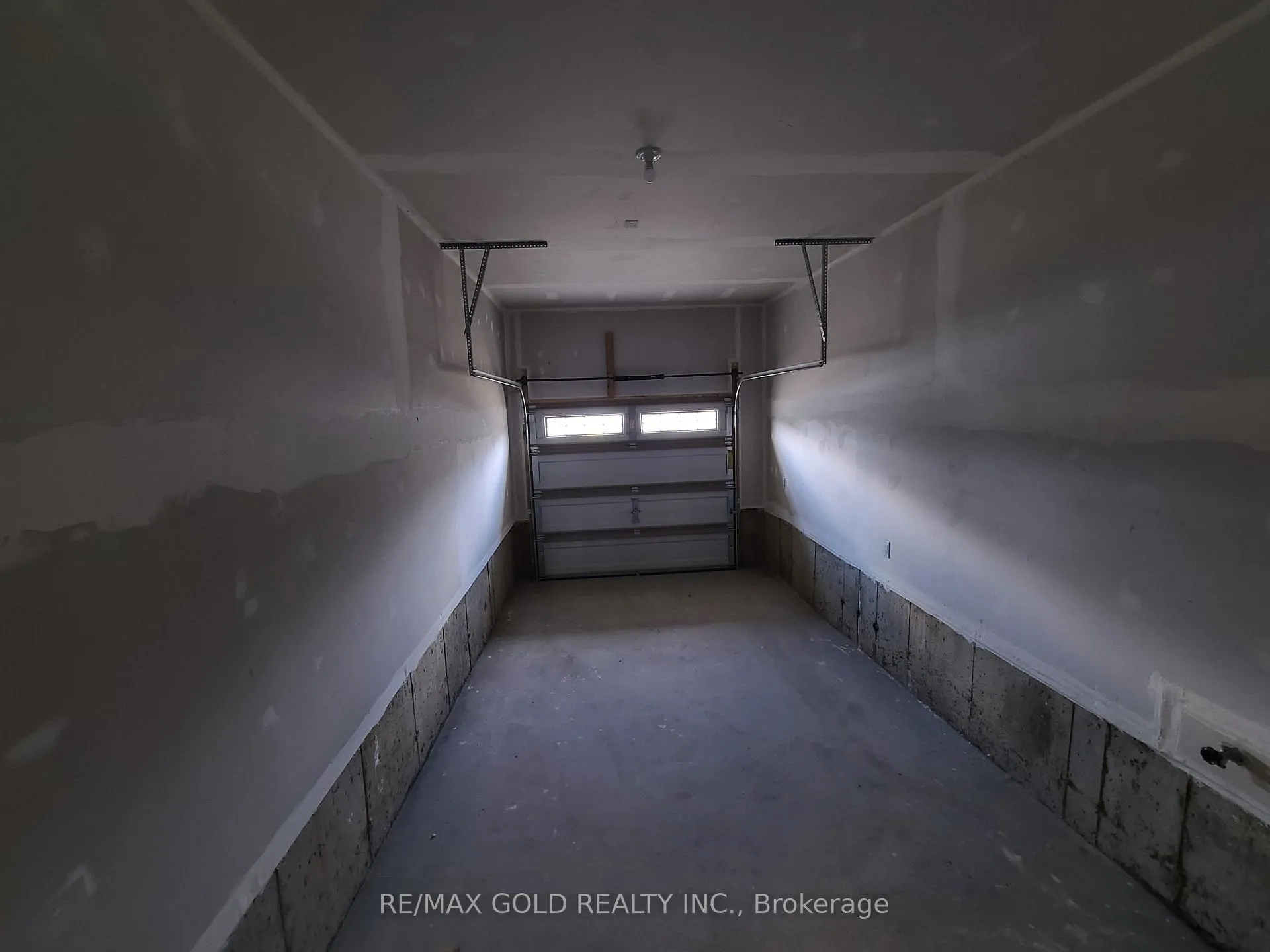 Photo 18 of 202 Histand Trail, Kitchener — HOMEH