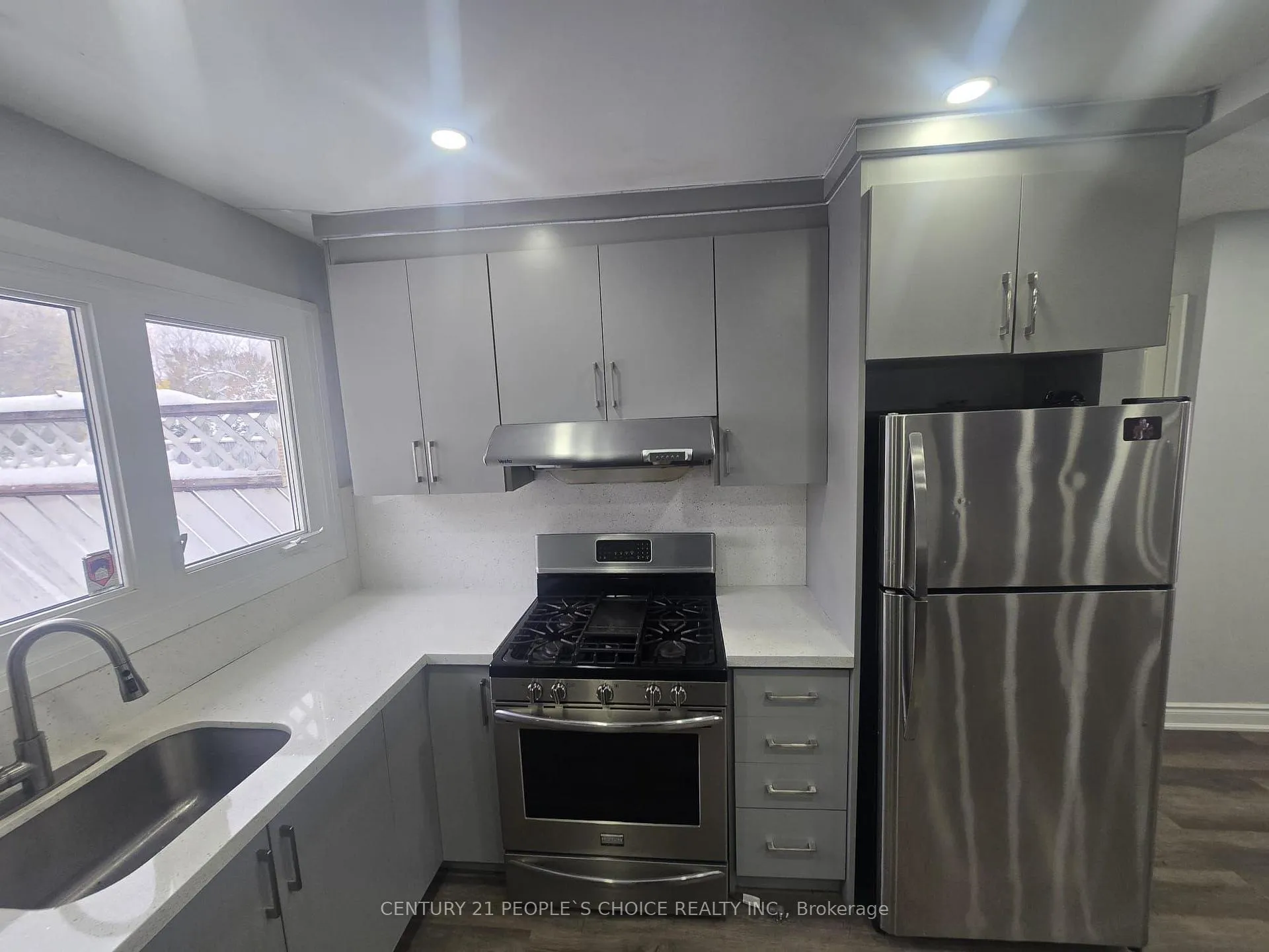 Photo 1 of Unit Upper, 21 Moore Street, Brampton, Brampton West — HOMEH