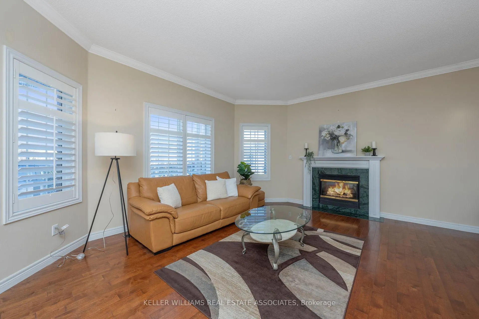 Photo 5 of 9 Wellford Gate, Brampton, Sandringham-Wellington — HOMEH