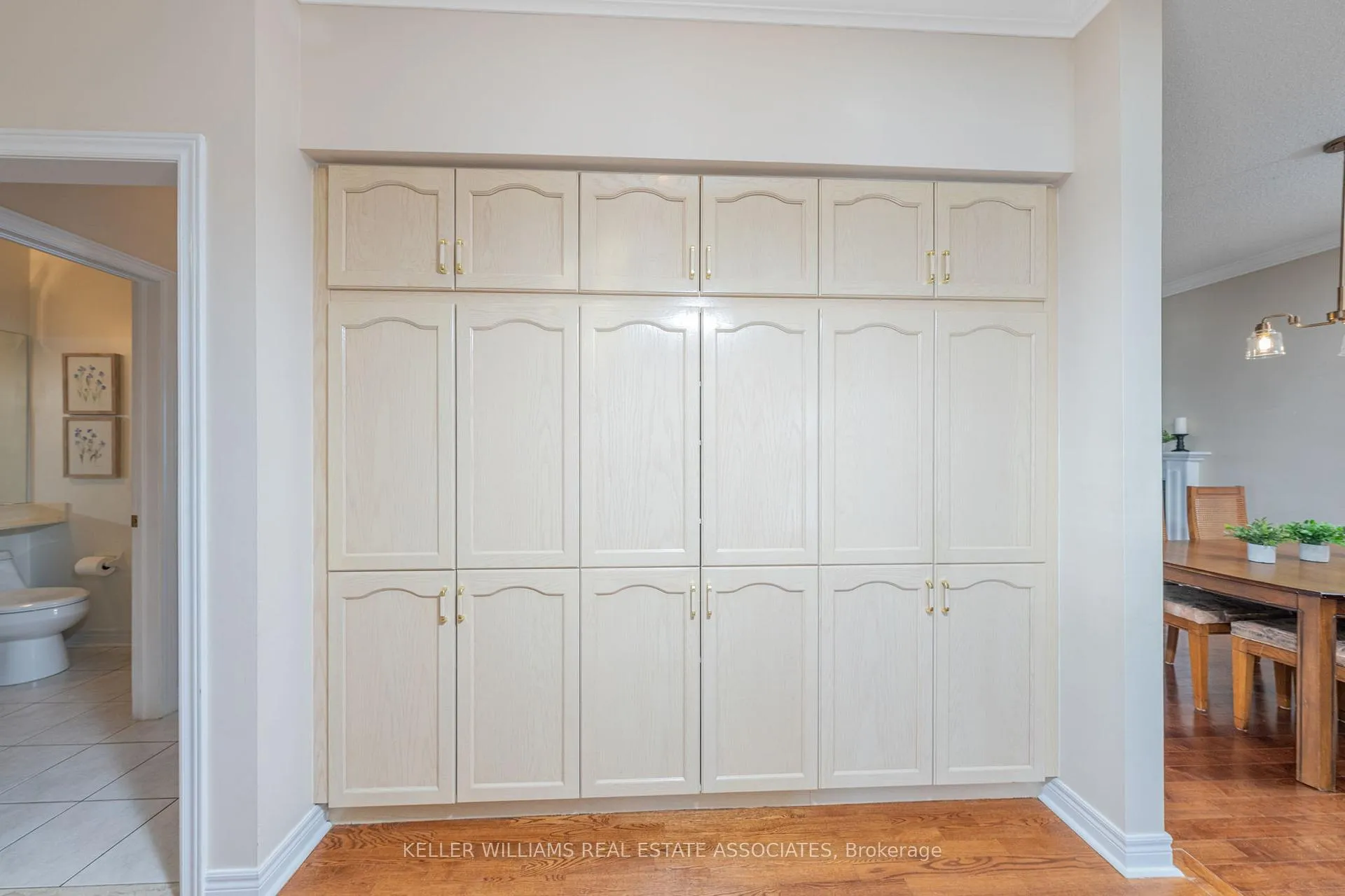 Photo 9 of 9 Wellford Gate, Brampton, Sandringham-Wellington — HOMEH