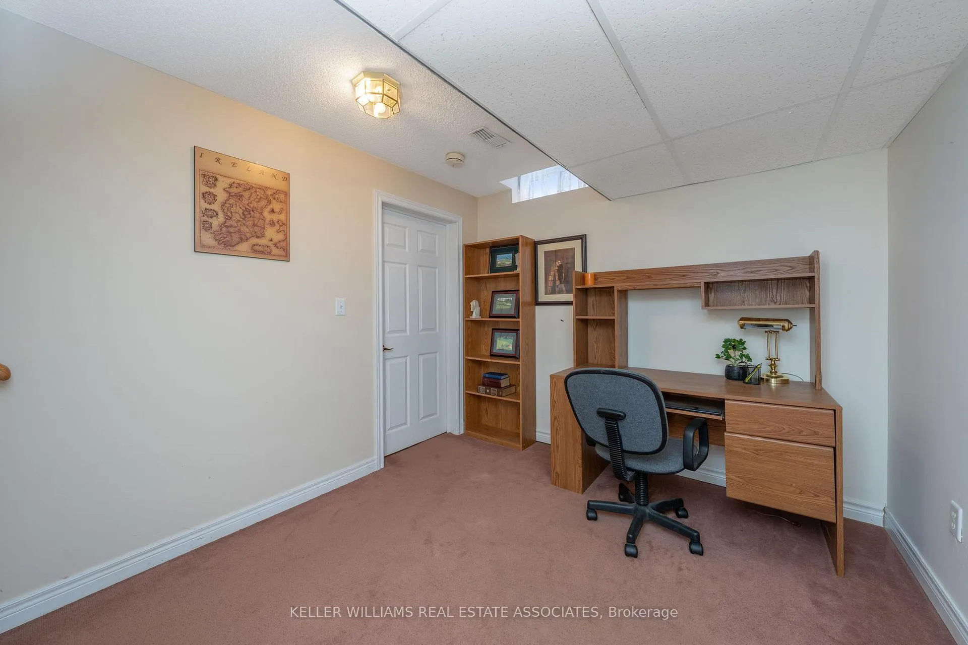 Photo 21 of 9 Wellford Gate, Brampton, Sandringham-Wellington — HOMEH
