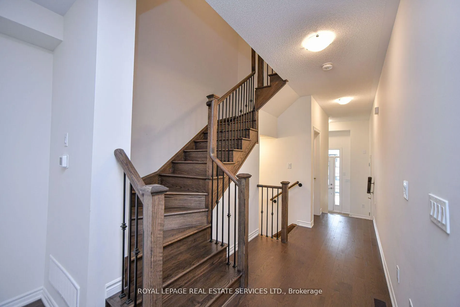 Photo 19 of 323 Thimbleweed Court, Milton, Walker — HOMEH