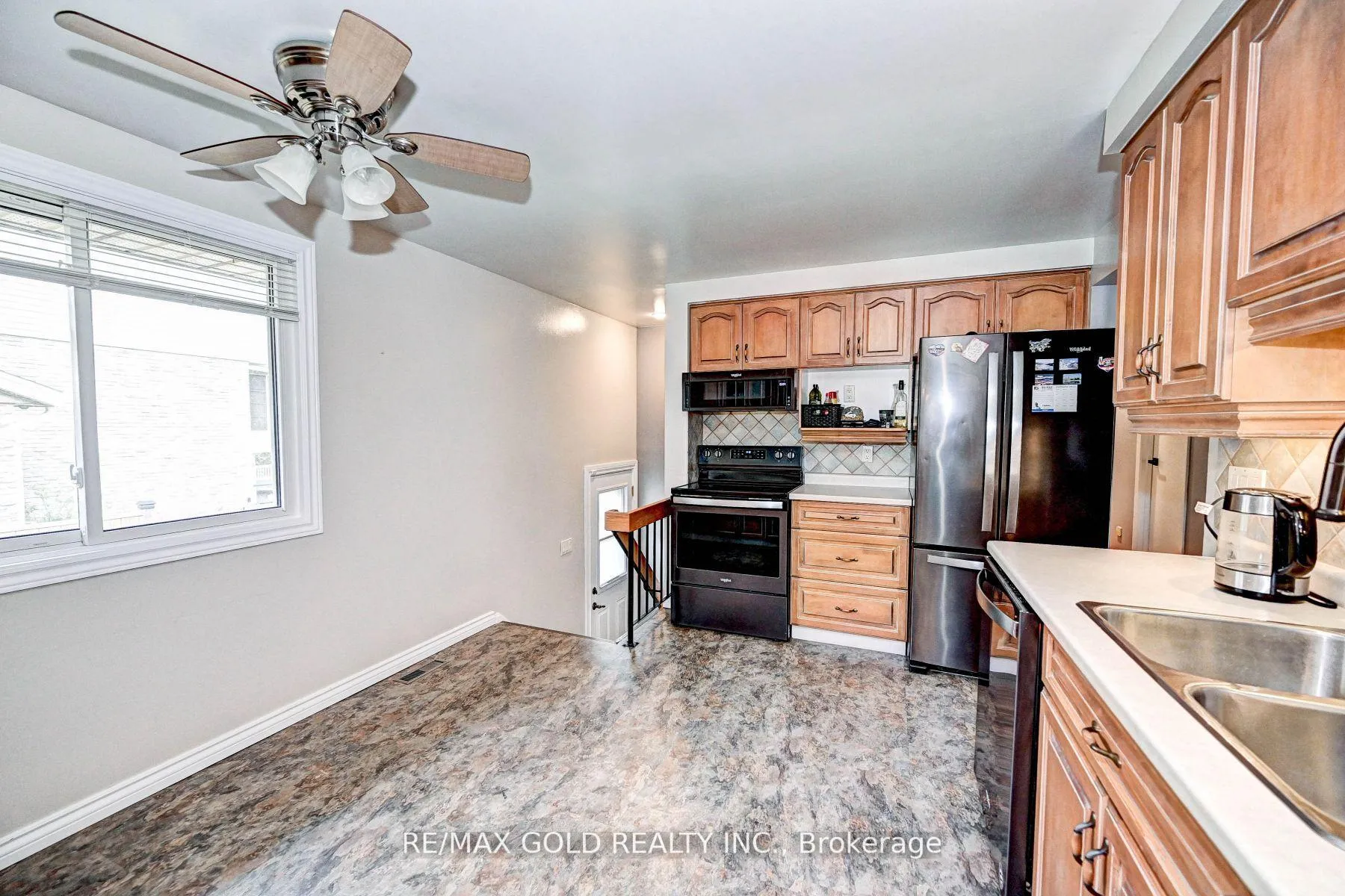 Photo 16 of 288 Salisbury Avenue, Cambridge, Blair Road — HOMEH
