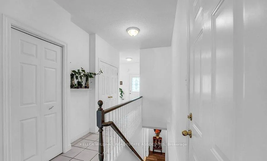 Photo 17 of 98 Southbrook Drive, Hamilton, Binbrook — HOMEH