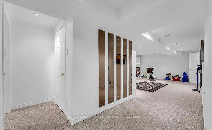 Photo 29 of 98 Southbrook Drive, Hamilton, Binbrook — HOMEH