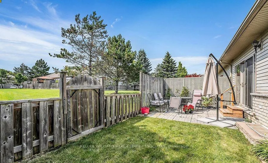 Photo 34 of 98 Southbrook Drive, Hamilton, Binbrook — HOMEH