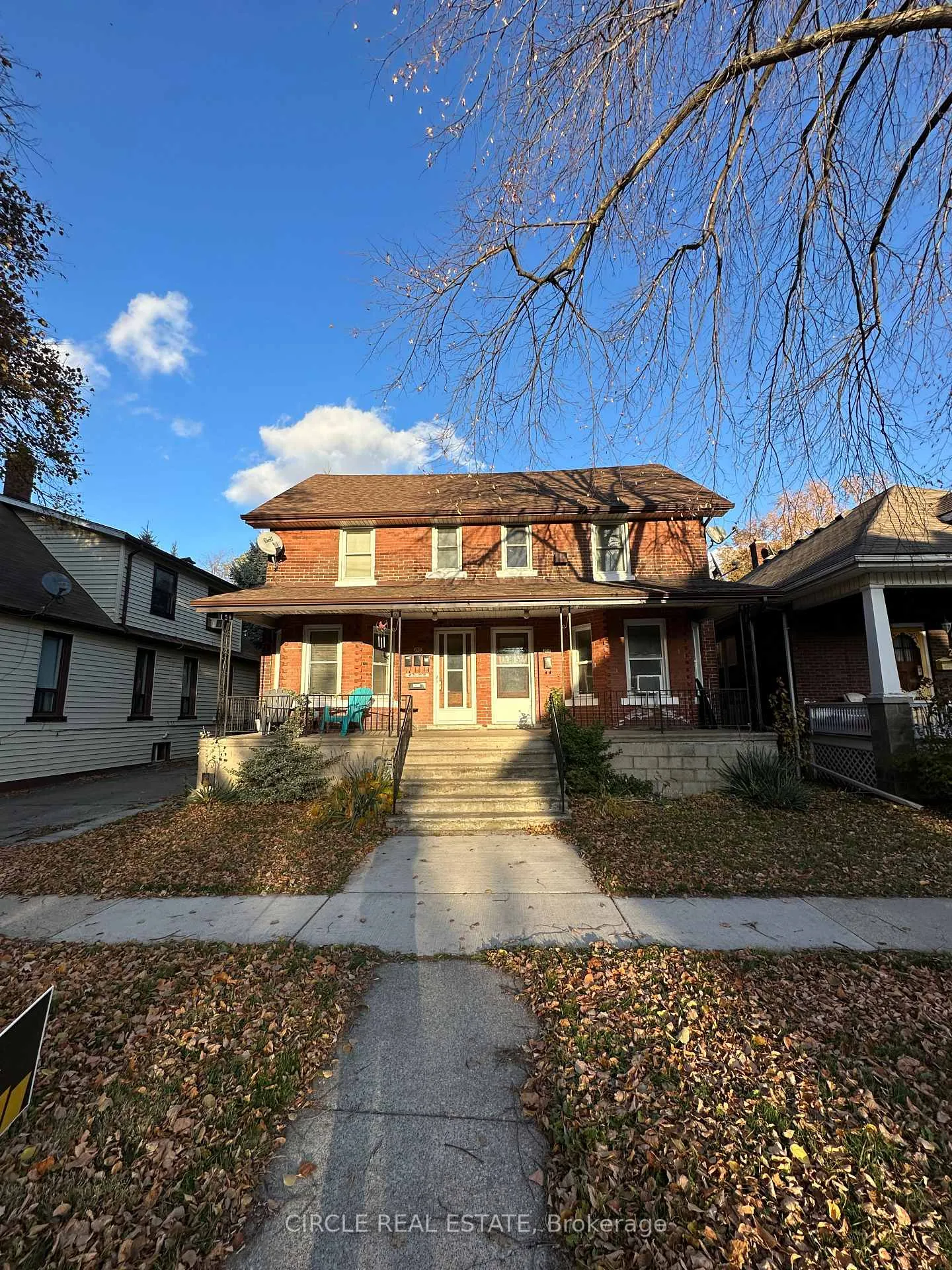 Photo 3 of 202-204 Mckay Avenue, Windsor — HOMEH