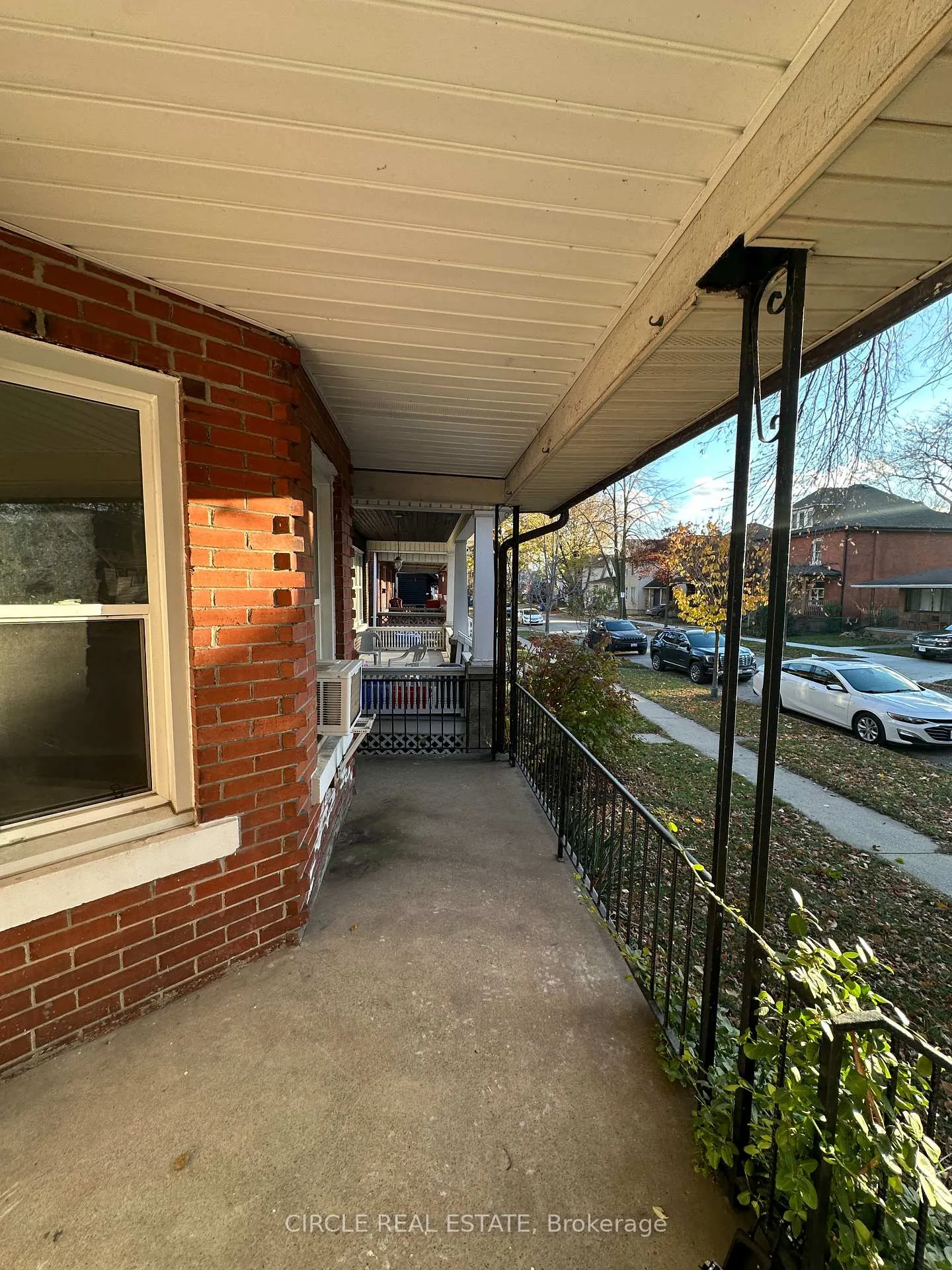 Photo 5 of 202-204 Mckay Avenue, Windsor — HOMEH