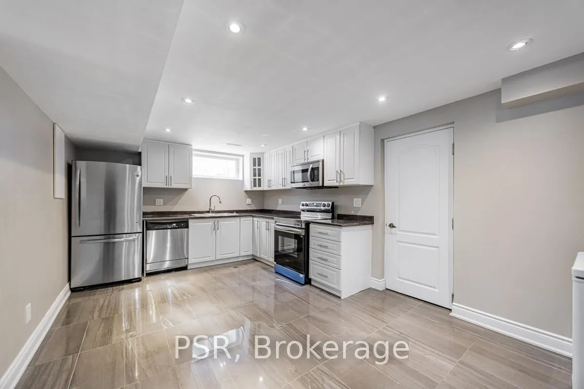 Photo 6 of Unit Lower, 40 Hickman Street, Caledon, Bolton West — HOMEH