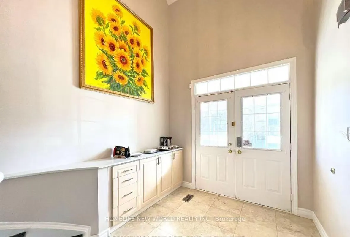 Photo 3 of 40 Irish Rose Drive, Markham, Berczy — HOMEH
