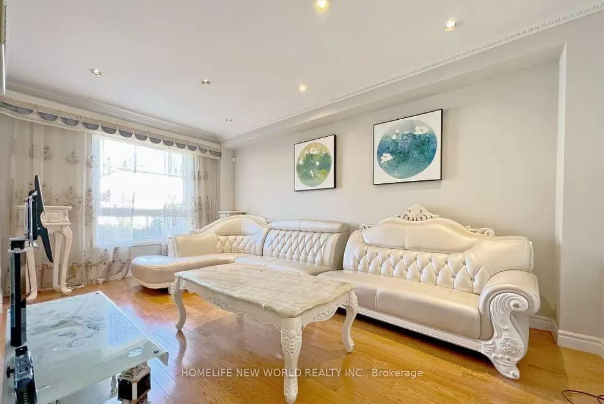 Photo 6 of 40 Irish Rose Drive, Markham, Berczy — HOMEH